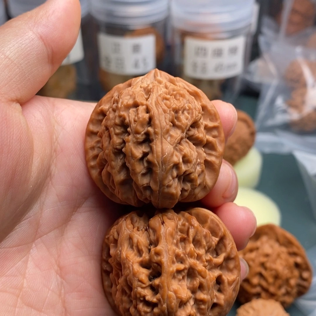 文玩核桃吊坠全品十字尖