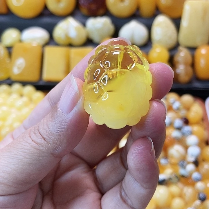 蜜蜡未镶嵌吊坠(不含链)