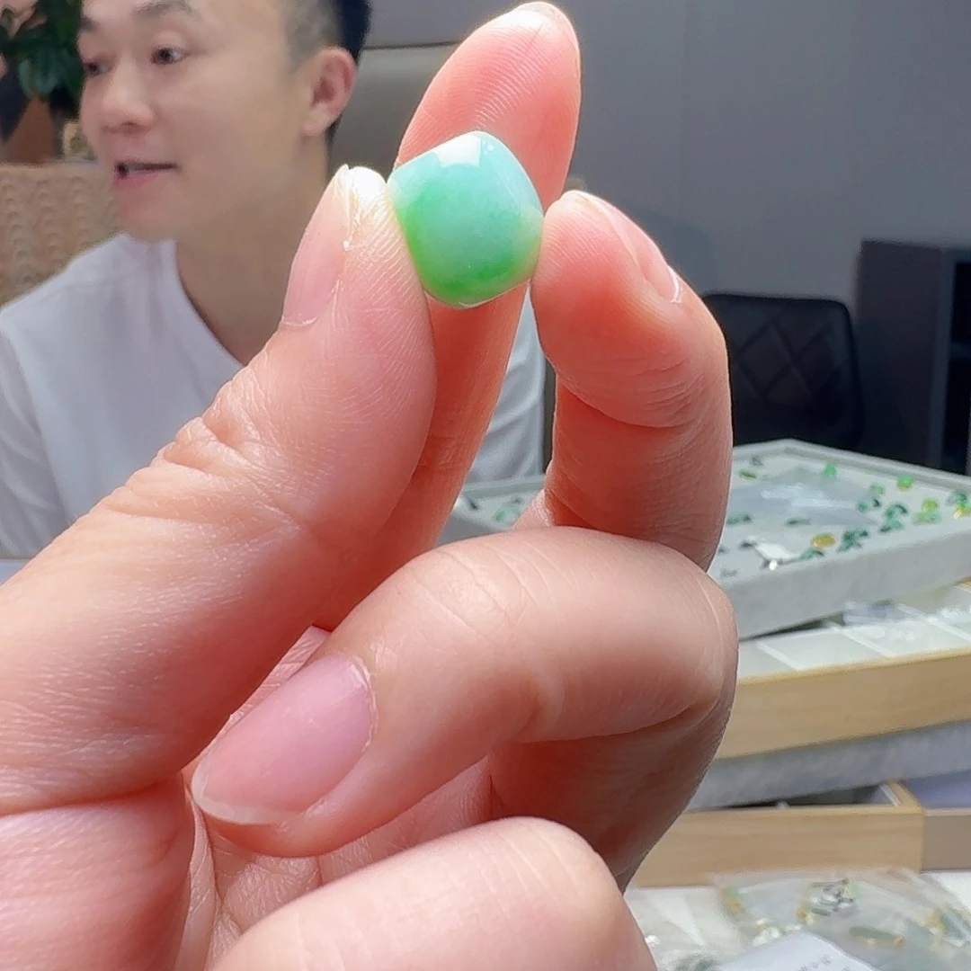 翡翠裸石多样性发货其一