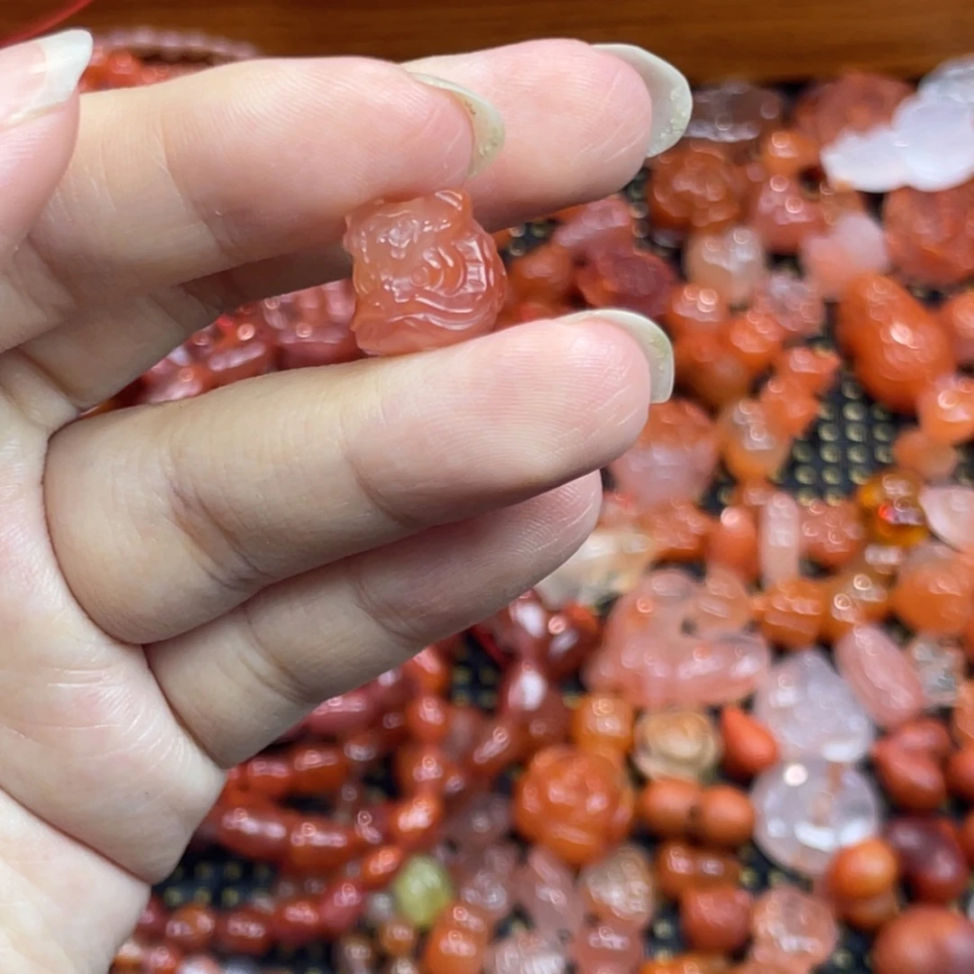 南红玛瑙未镶嵌配饰醒狮2