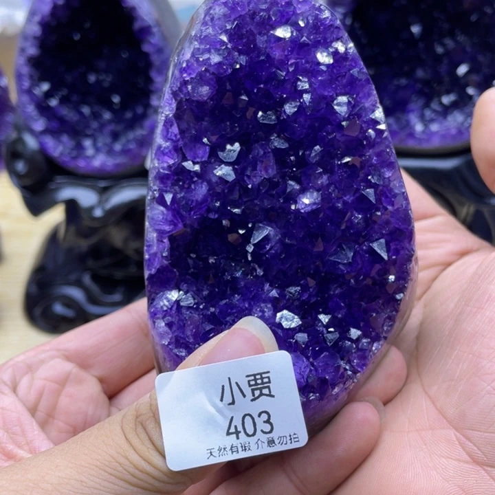 未镶嵌水晶大型摆件（非配饰）