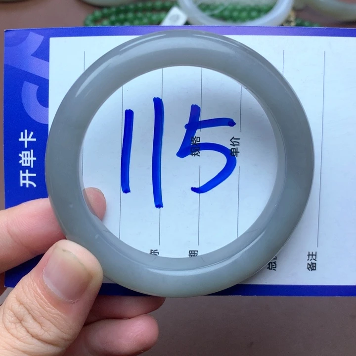 和田玉手镯未镶嵌55