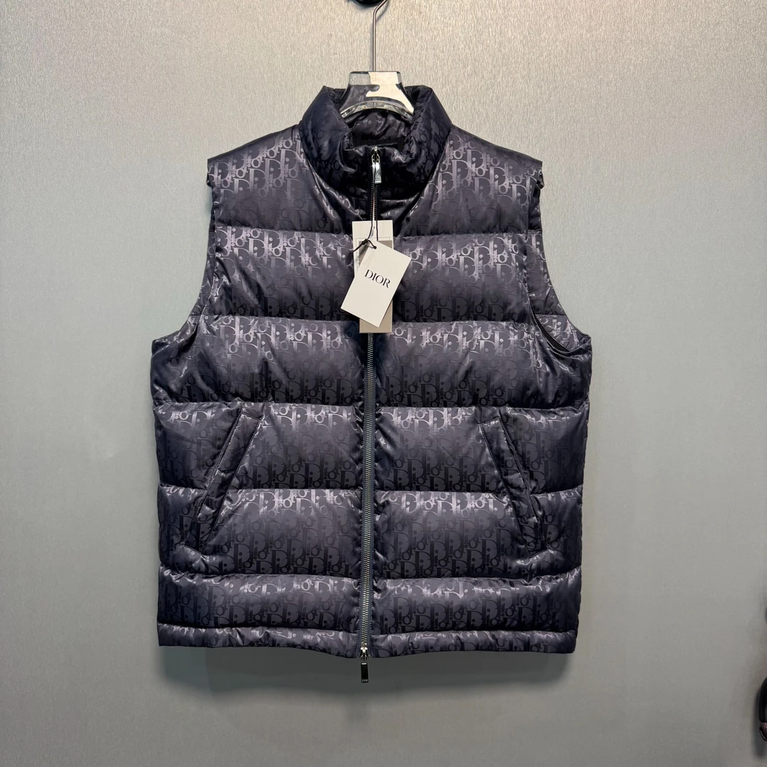 全新未使用 DIOR/迪奥 满印logo无袖马甲50码/2511810