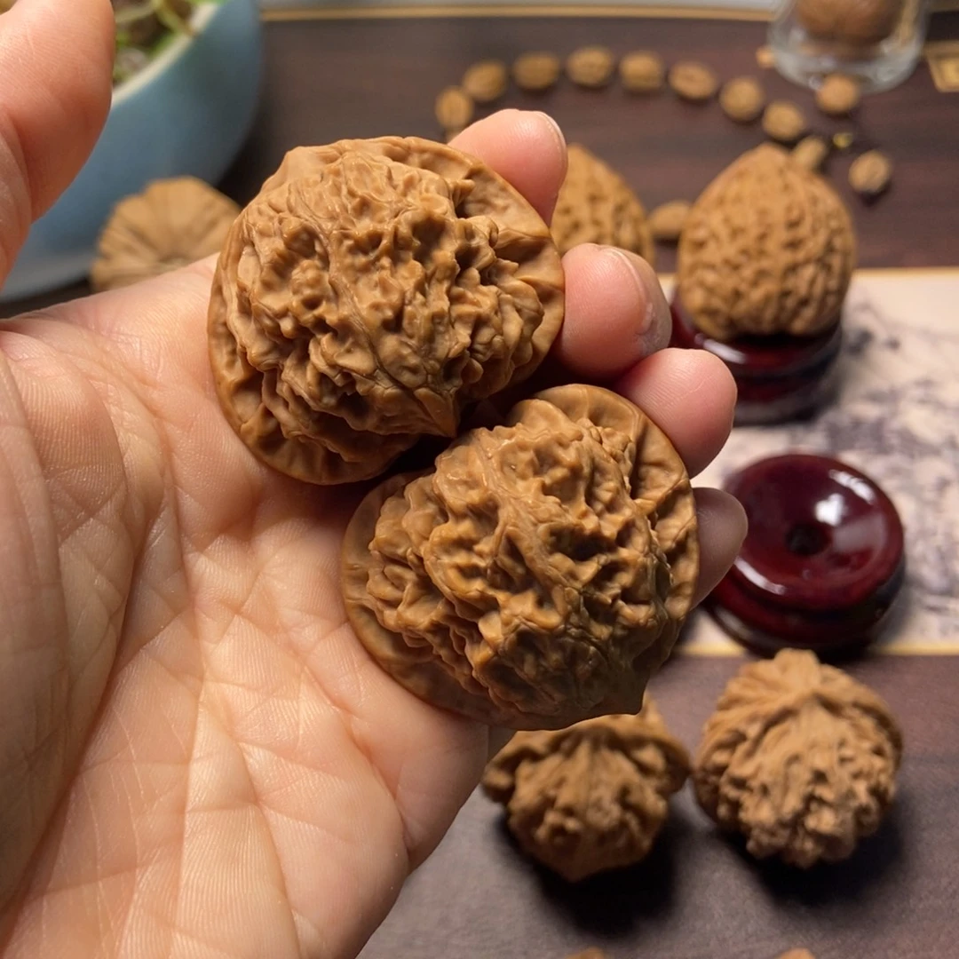 把件文玩核桃全品梨木台41