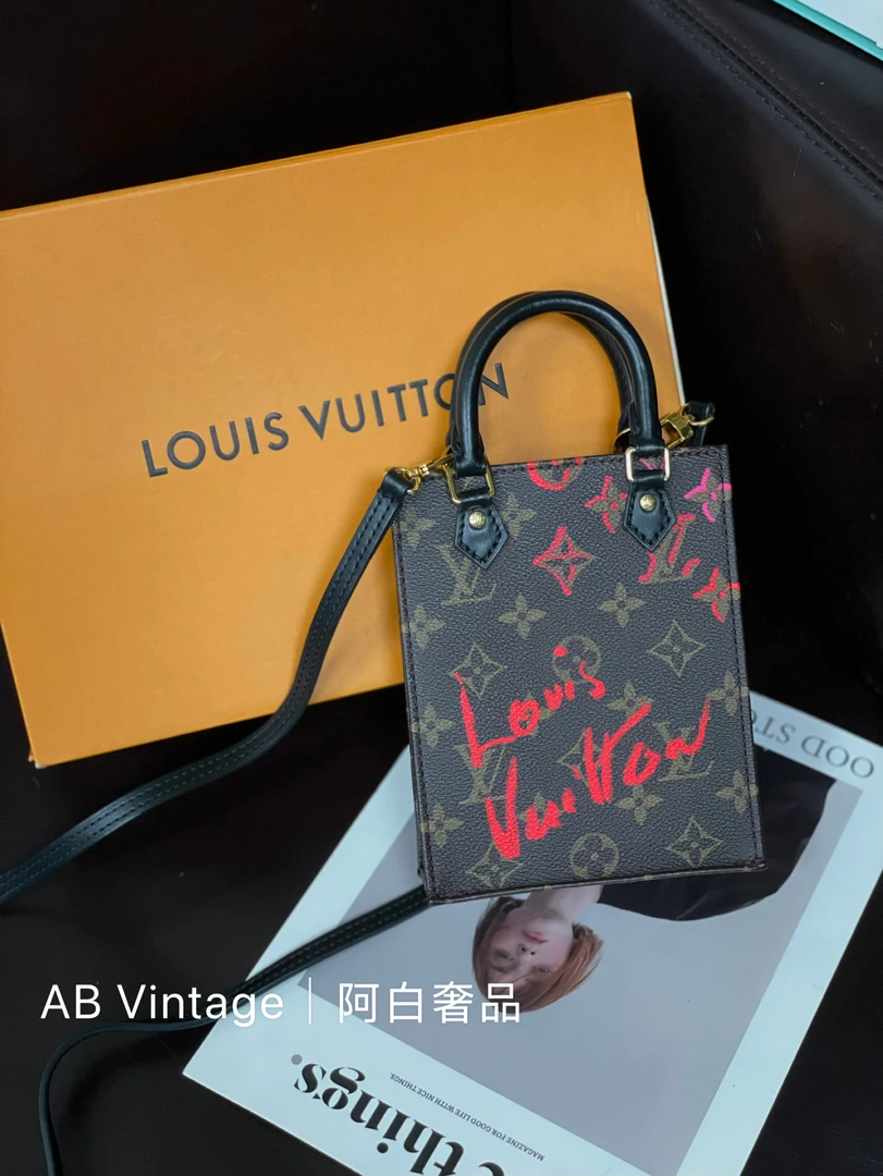 95新 LouisVuitton/路易威登 阿白奢品/LV 涂鸦琴谱单肩包 大全套