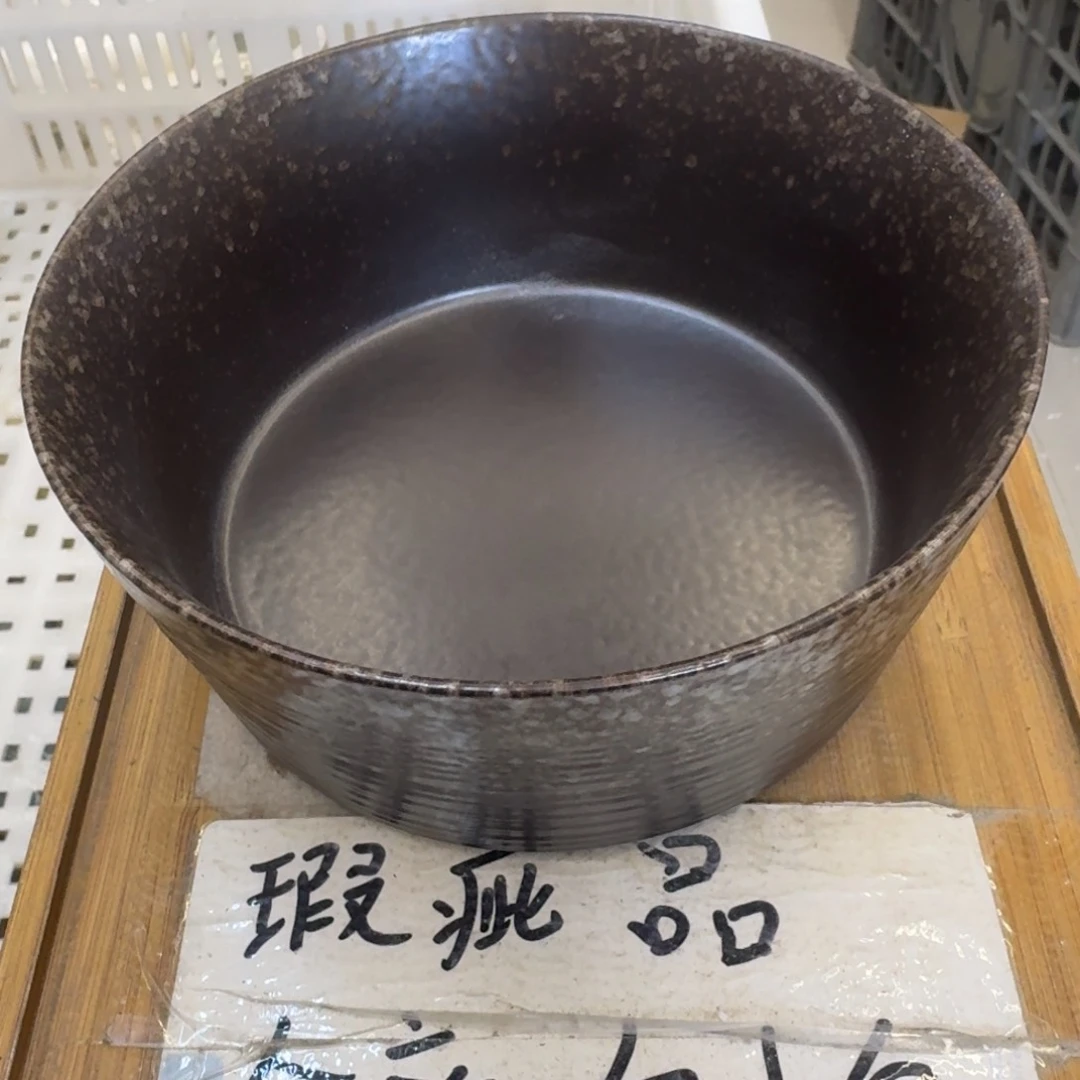 瑕疵介意勿拍陶瓷器皿B987