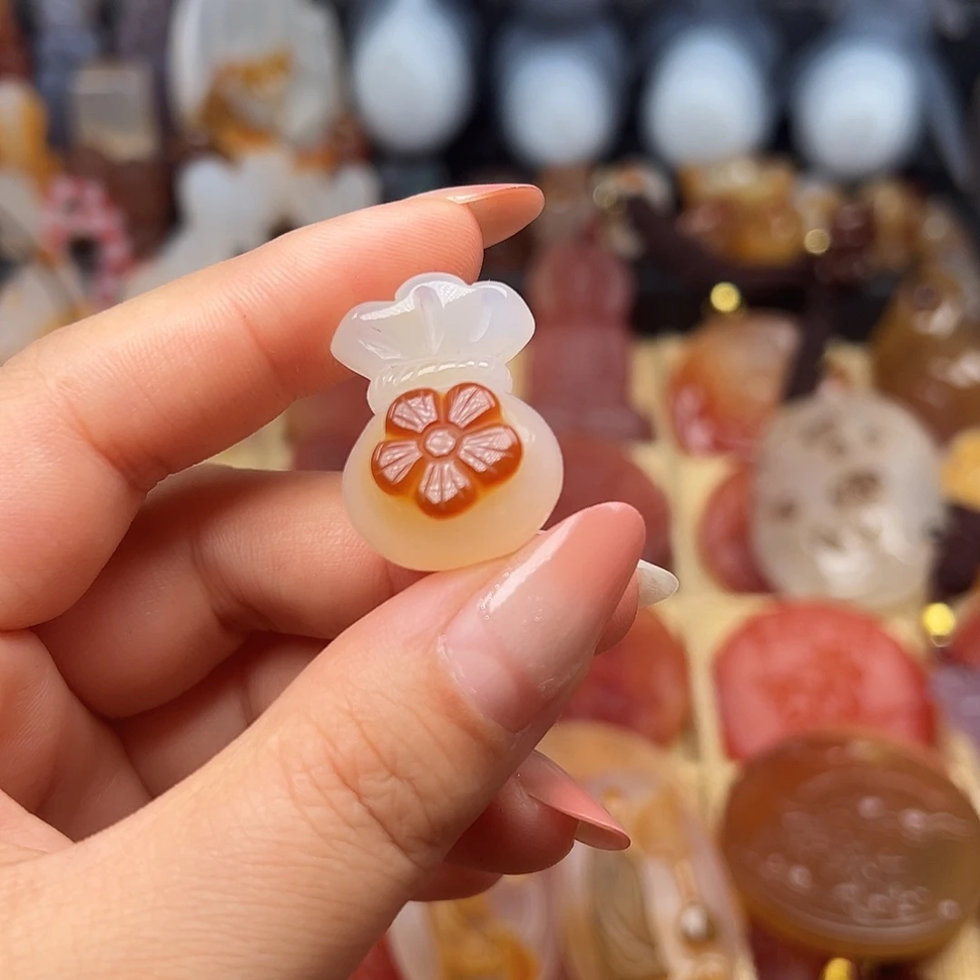 玛瑙/玉髓未镶嵌颈饰