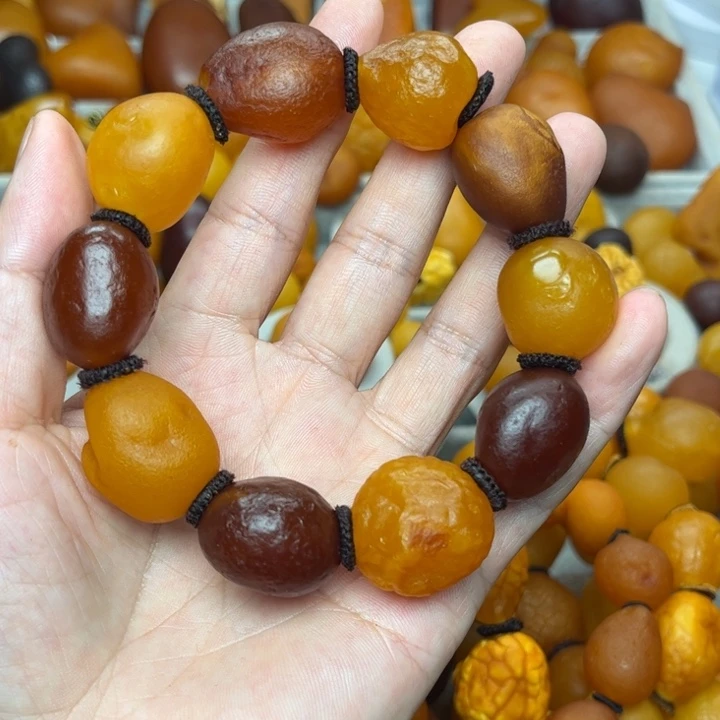 琥珀未镶嵌裸石天然蜜蜡手串