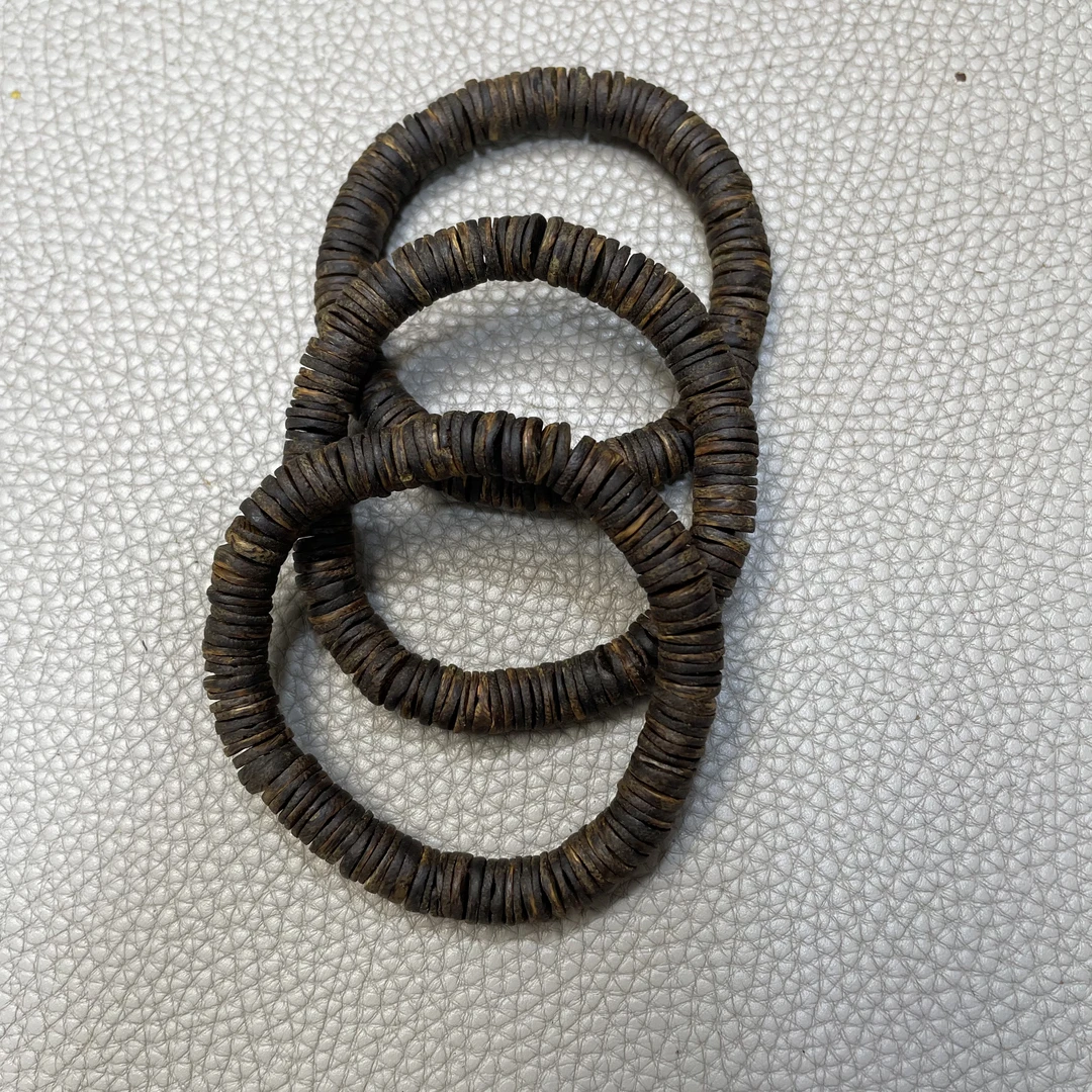 沉香正宗奇楠沉香红金猊药片全沉水随型单圈手串文玩多样性发其一
