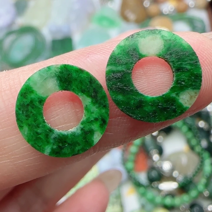 翡翠未镶嵌颈饰天然A货22