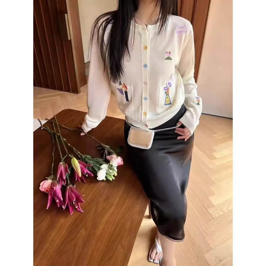 【U148】新款刺绣口袋显瘦气质长袖薄款针织开衫