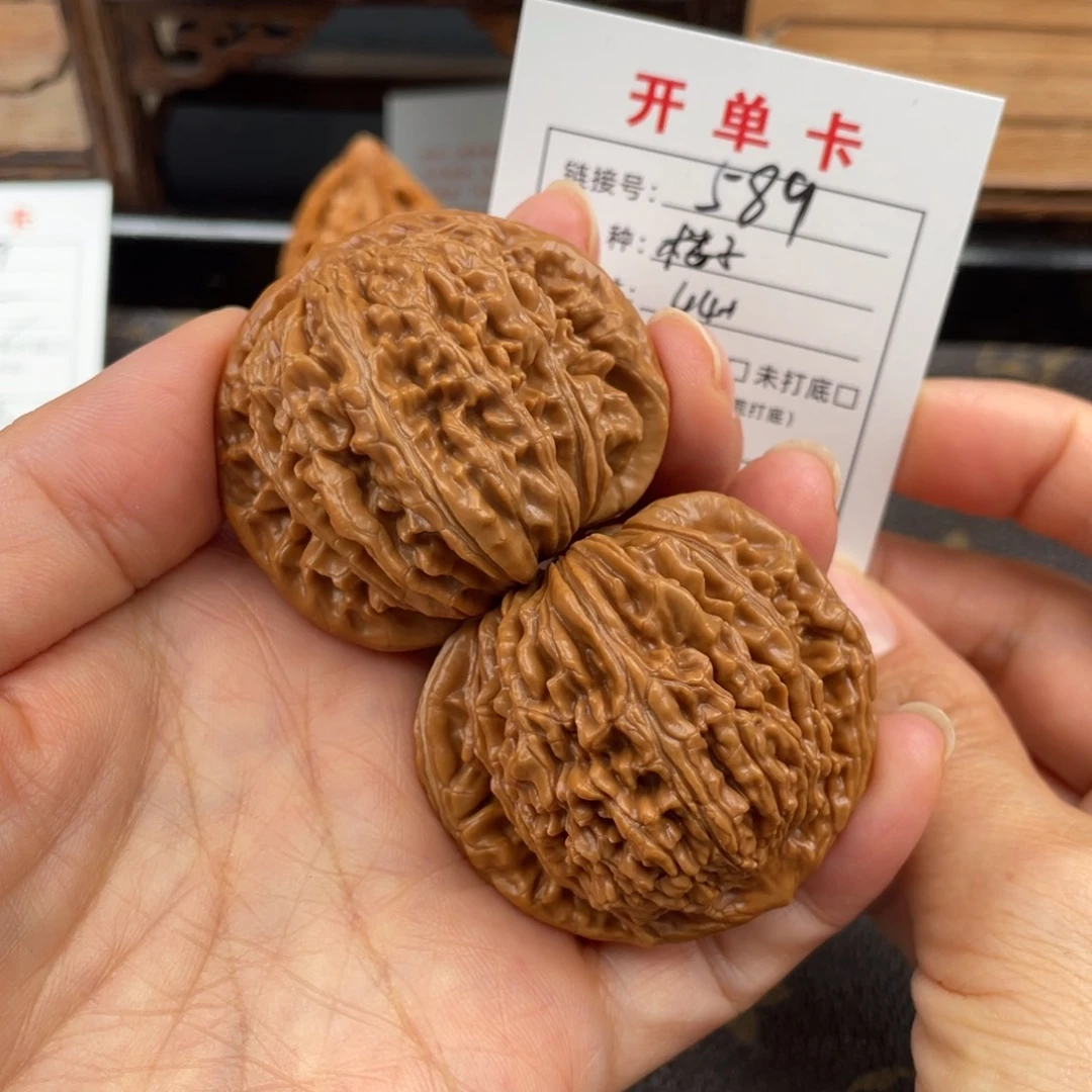 吊坠桃核文玩核桃