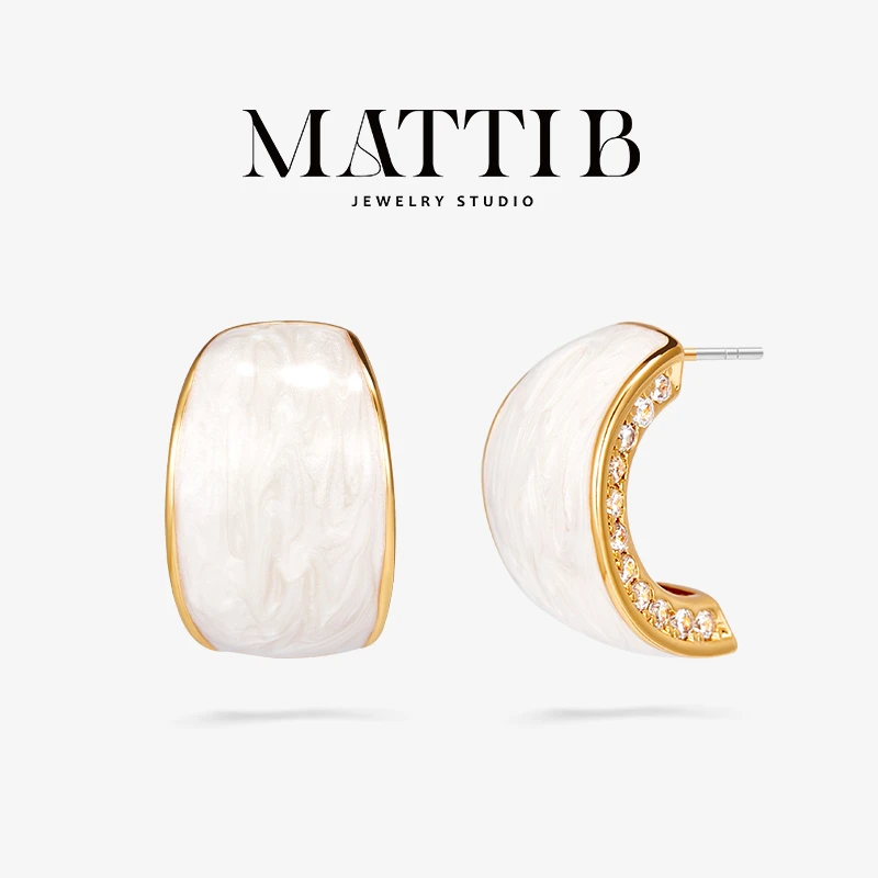 铜合金珐琅耳饰 奶白色新爆款气质百搭高级感高端小众耳钉女1976