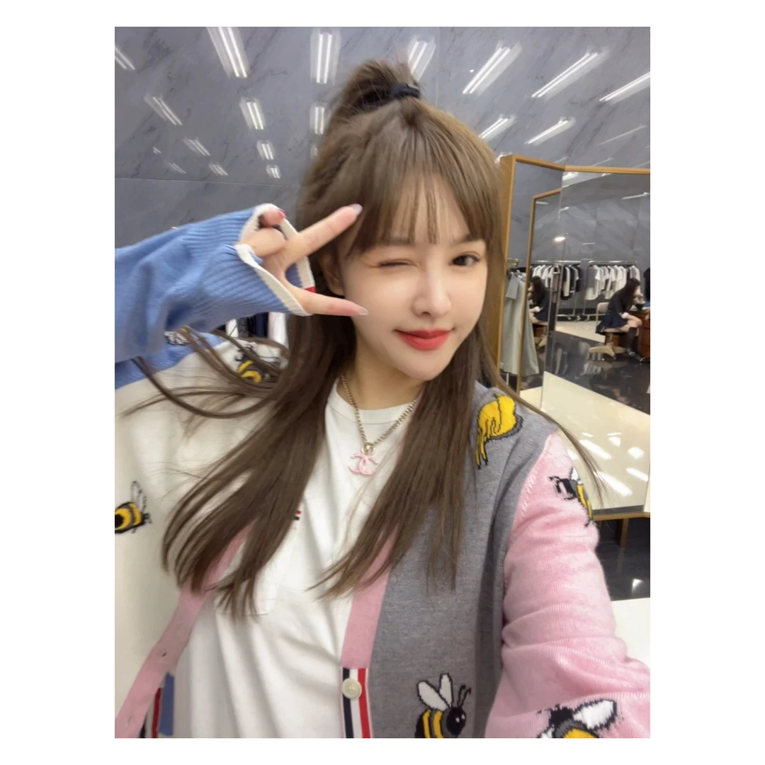 【sKycaptain】“蓝粉蜂蝶”春秋小蜜蜂网红针织开衫休闲韩版外套#709