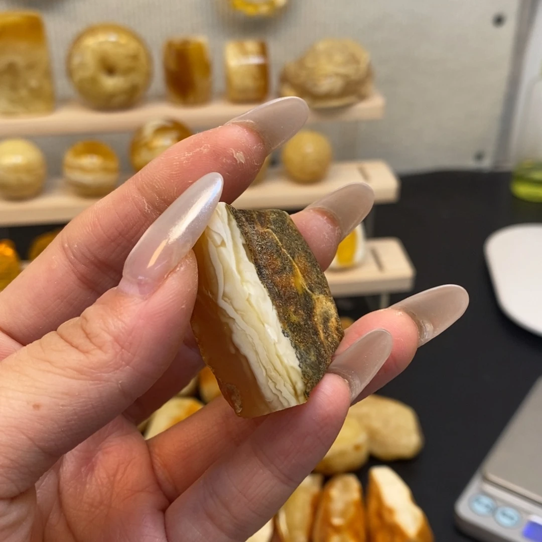 定制琥珀未镶嵌-****哧纯原然蜜蜡原石定制不退不换