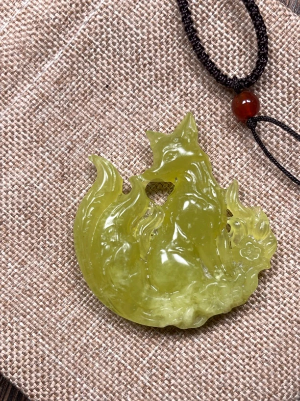 岫玉九尾狐吊坠 挂件