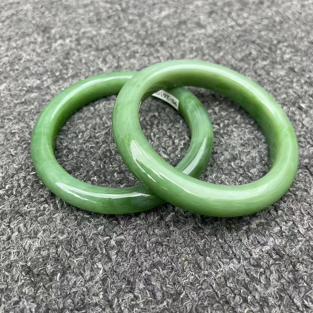 和田玉碧玉粉绿手镯SZ138多样性发其一