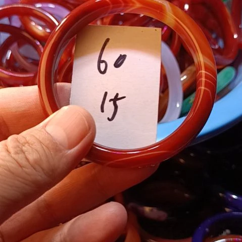 玛瑙/玉髓手镯未镶嵌