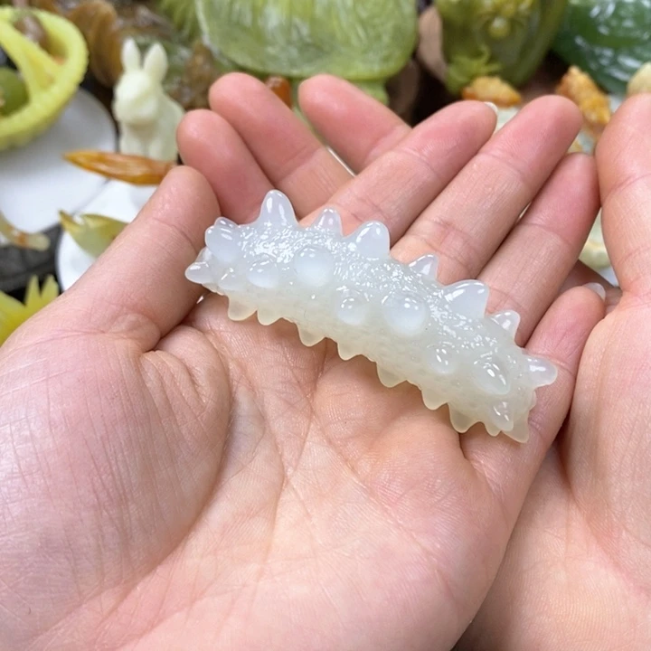 蛇纹石玉手把未镶嵌小*哥