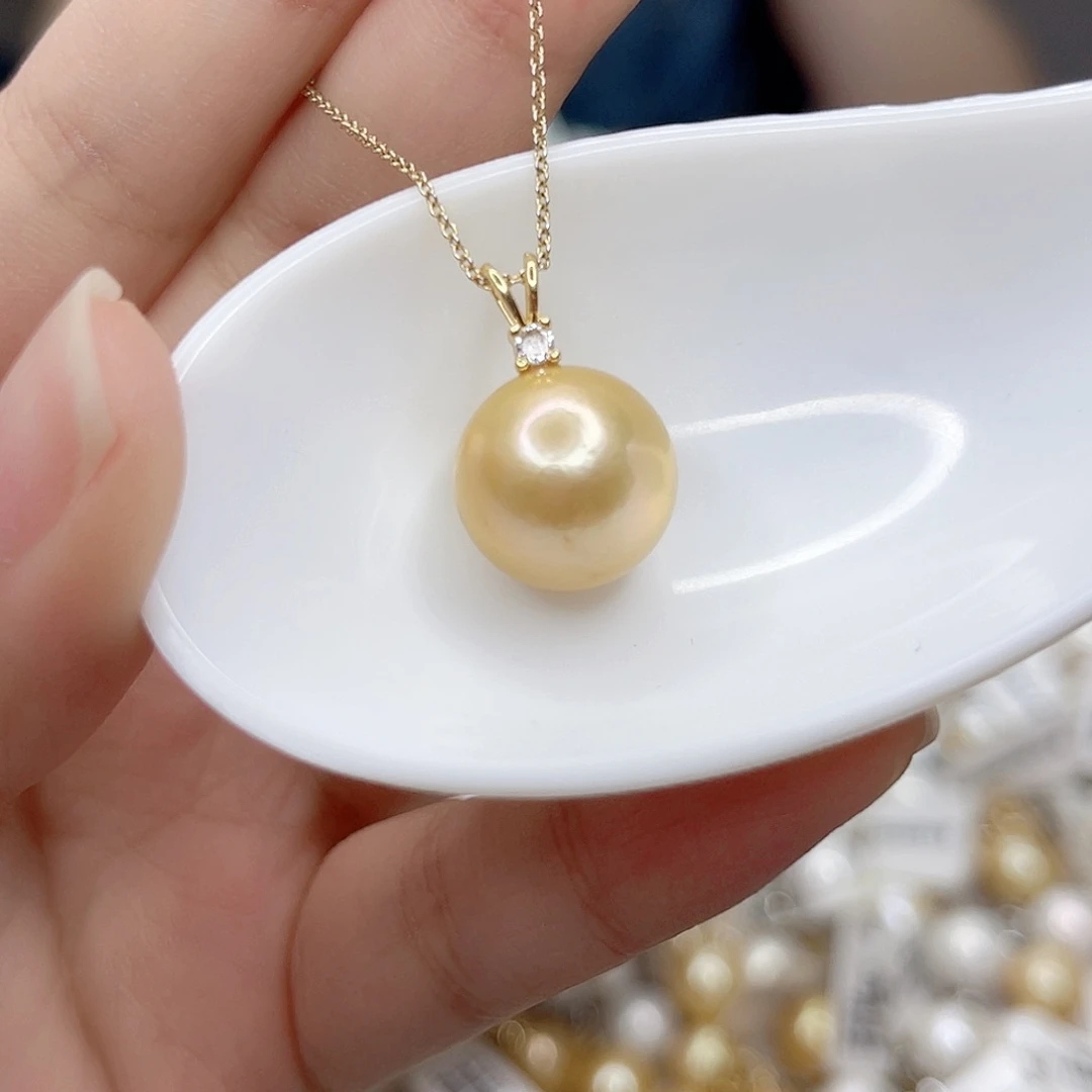 淡水珍珠合金吊坠(赠链)