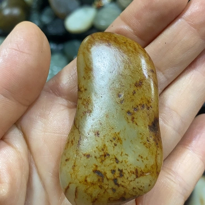 和田玉（糖玉）未镶嵌挂件