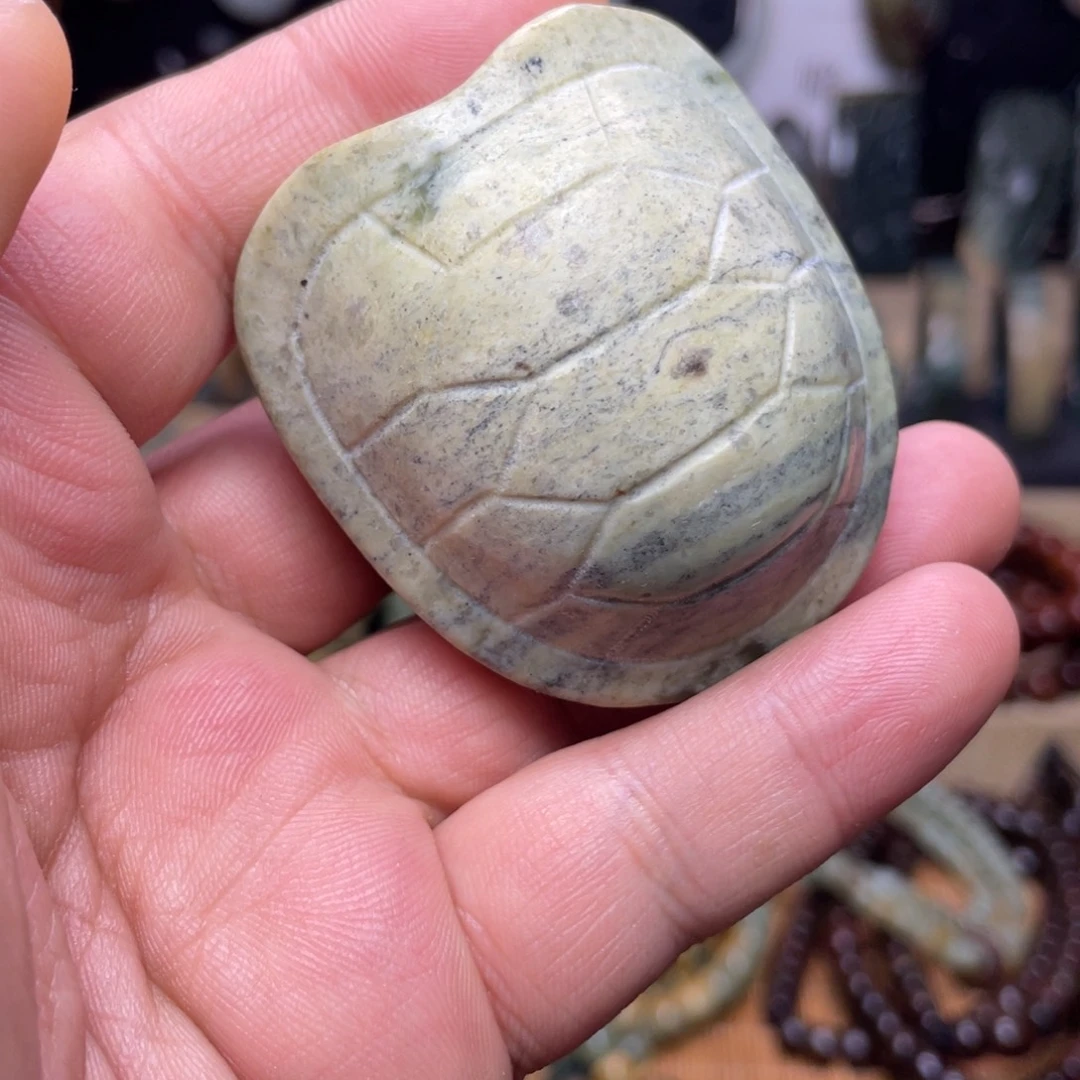 岫岩河磨玉（透闪石质玉）未镶嵌颈饰