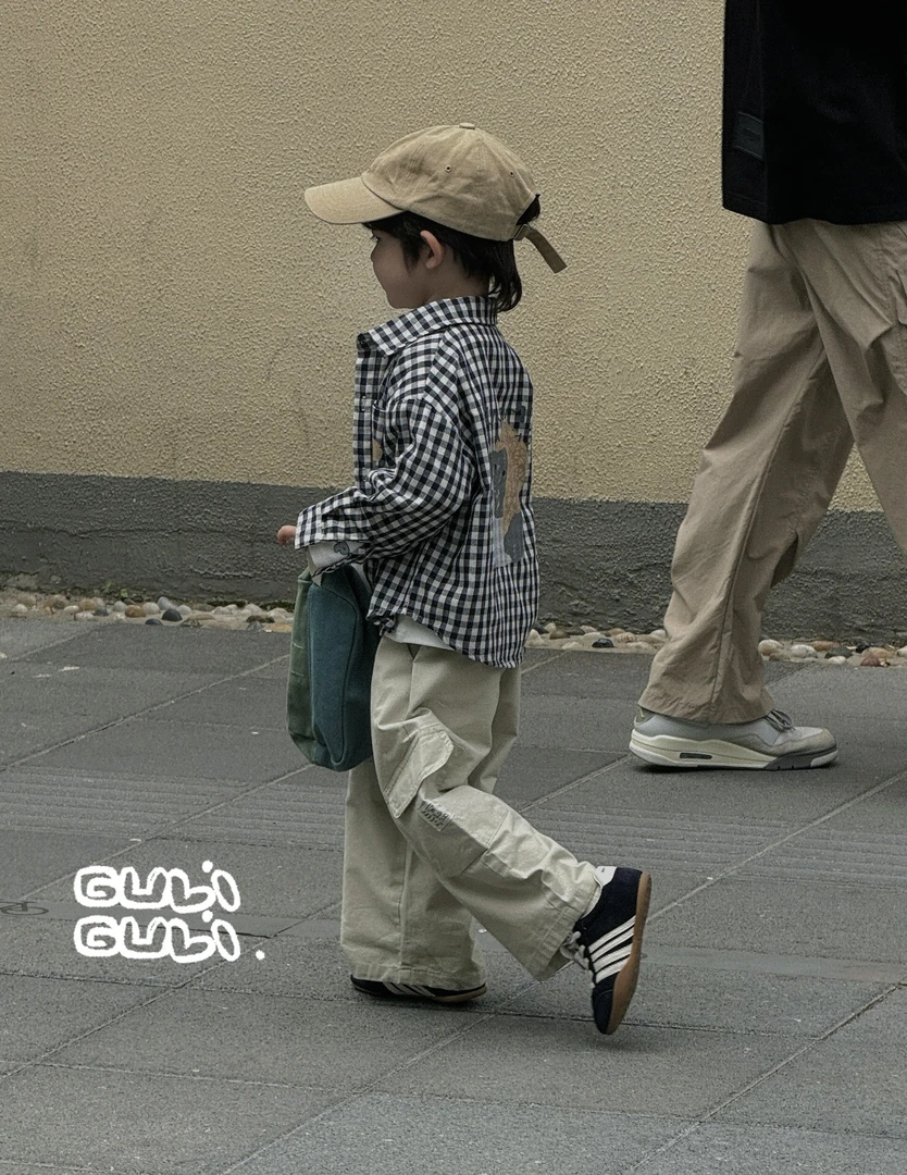 【铁锤甄选】韩系格子小狗衬衣382404＋涂鸦内搭283907＋直筒裤382396