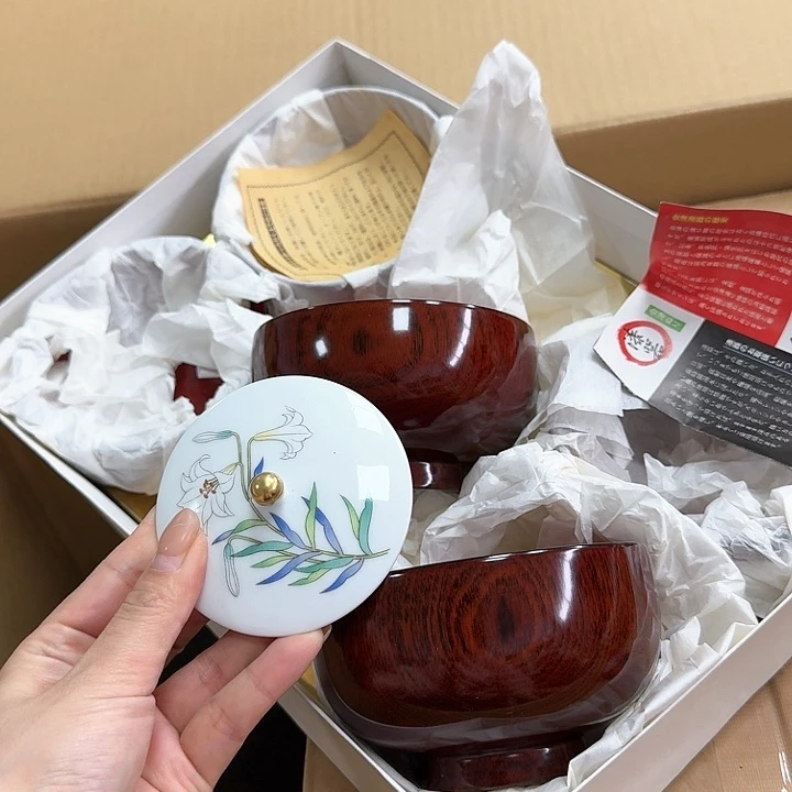 自**风精品瓷器。