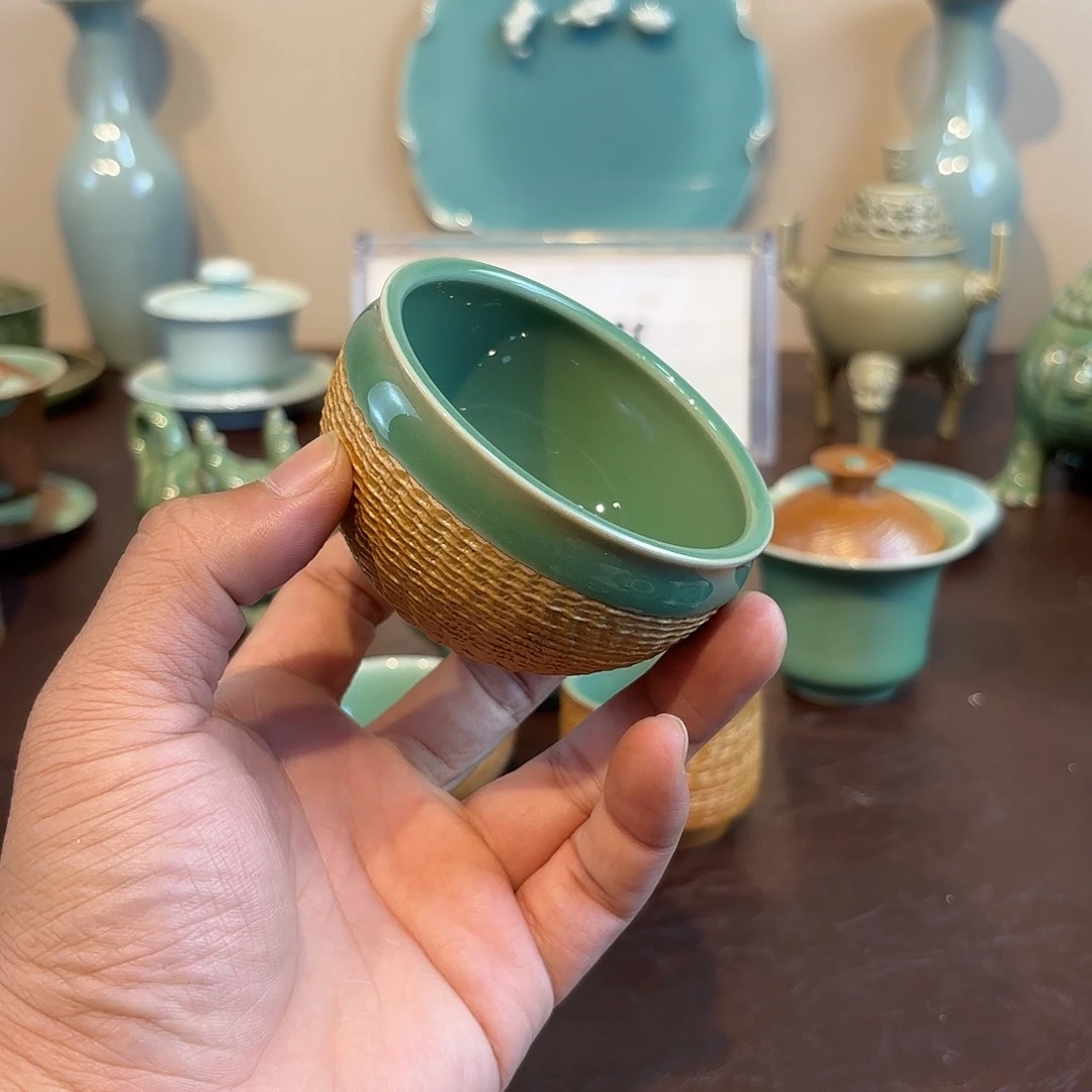 瓷片龙泉青瓷福利青瓷