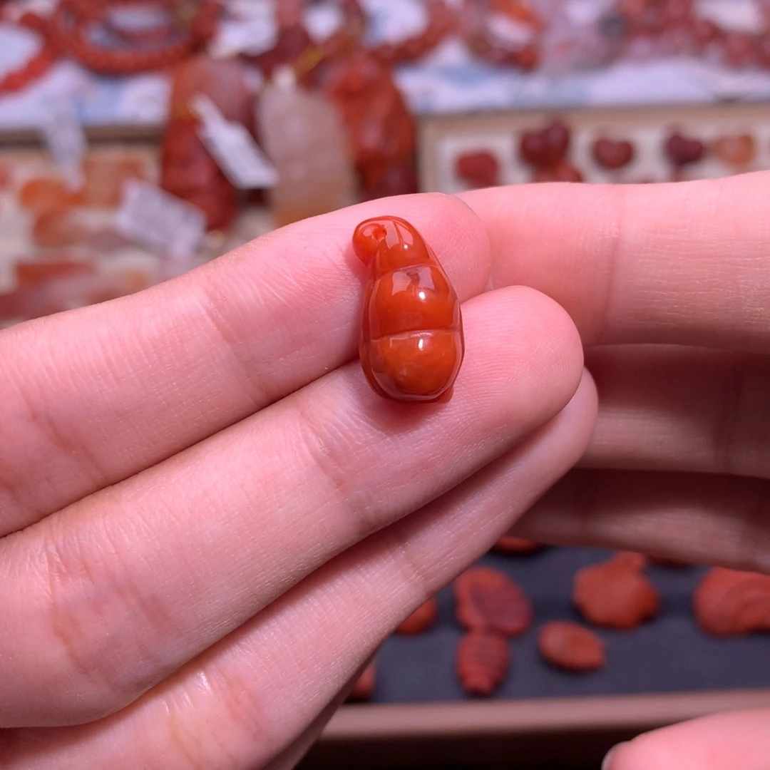 南红玛瑙未镶嵌珠宝半成品豆子