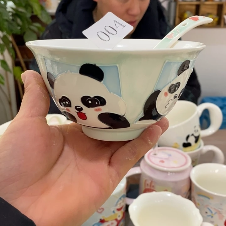 杯虾****￥景德镇釉下彩手绘