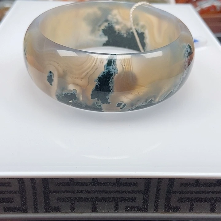 手镯玛瑙/玉髓未镶嵌