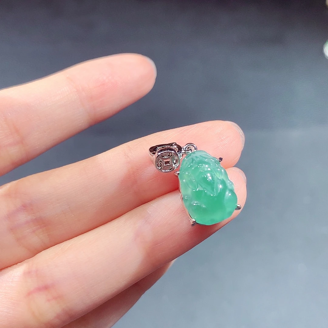 未镶嵌戒指翡翠翡翠