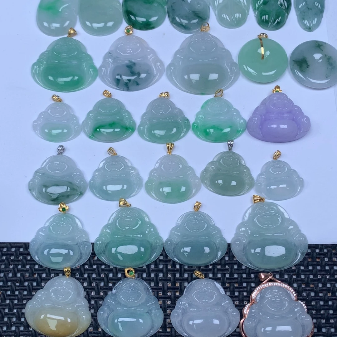 颈饰未镶嵌翡翠天然