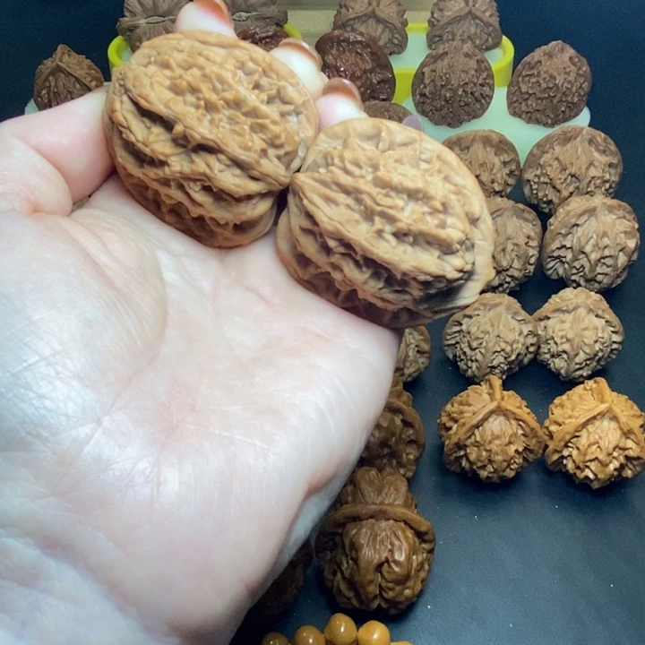 手串/手链核桃虎头