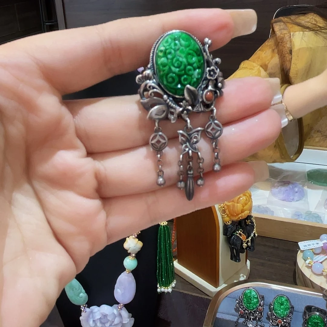 翡翠戒指银S925镶嵌?***g福利