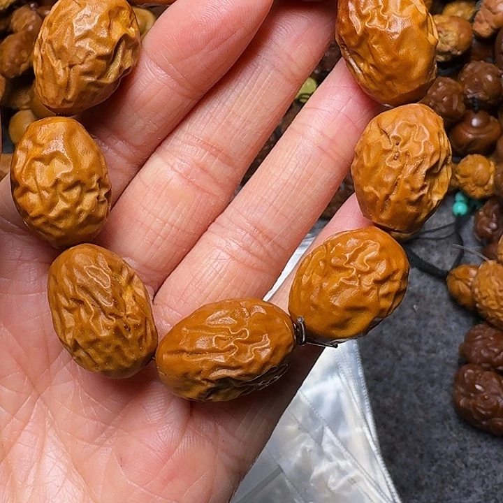 橄榄核手串我是你