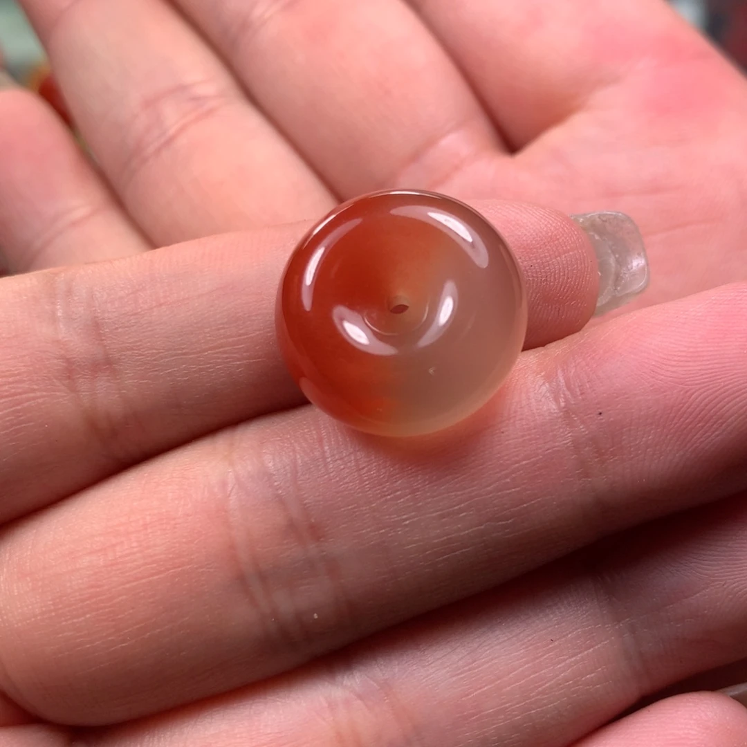 未镶嵌吊坠南红玛瑙