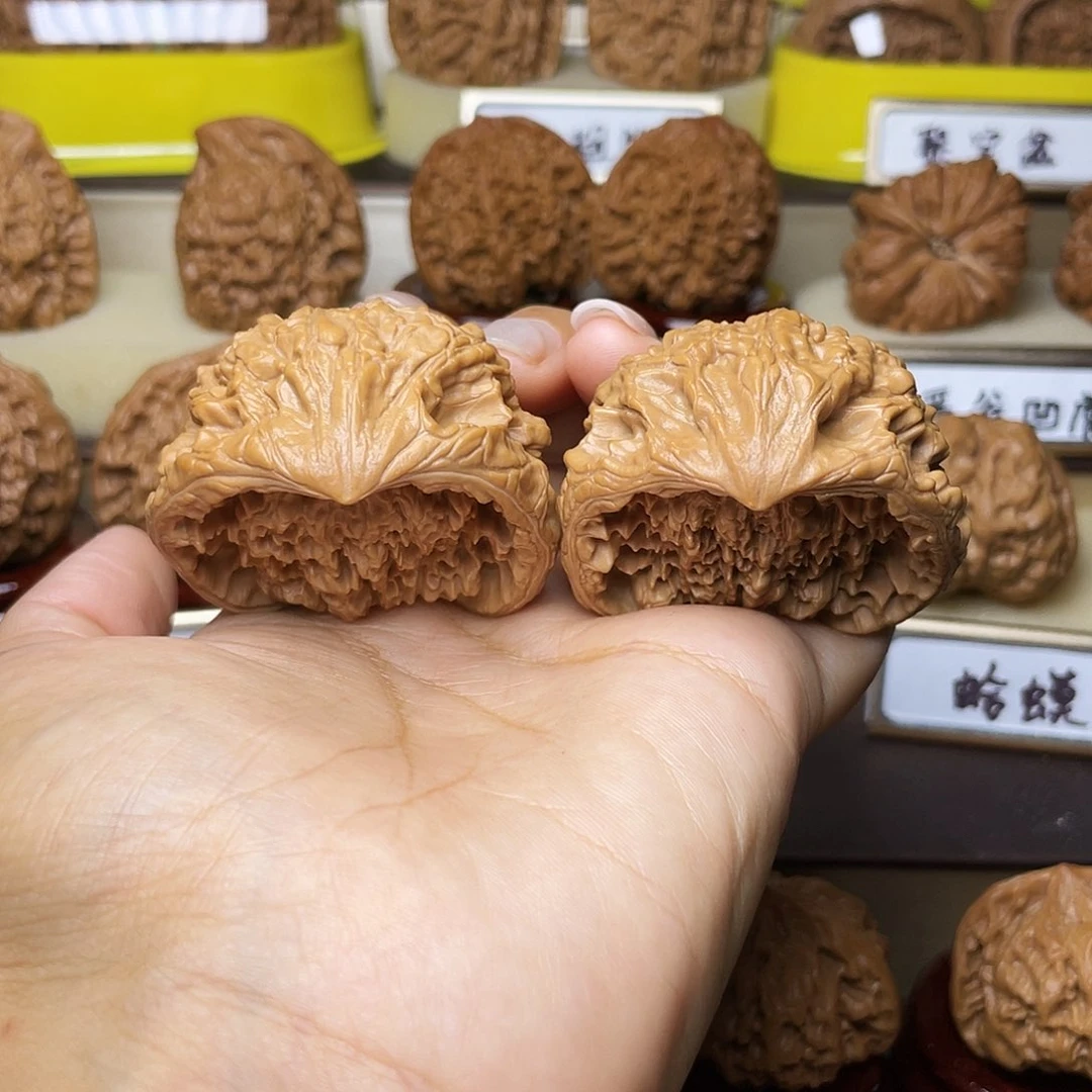 把件文玩核桃蛇王47左右
