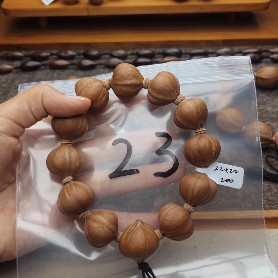 手串/手链橄榄核大**了23号，22×22蜜桃臀