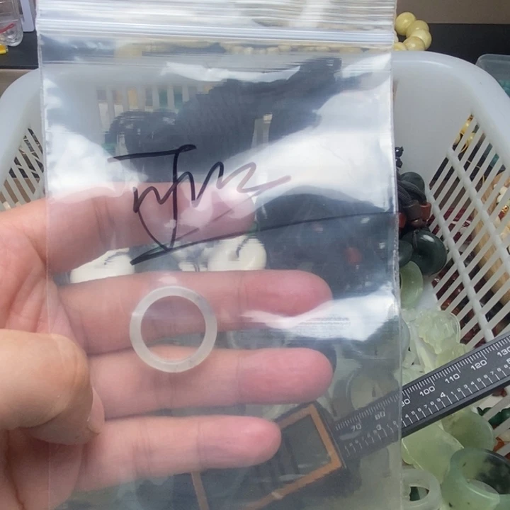 蛇纹石玉戒指未镶嵌可*