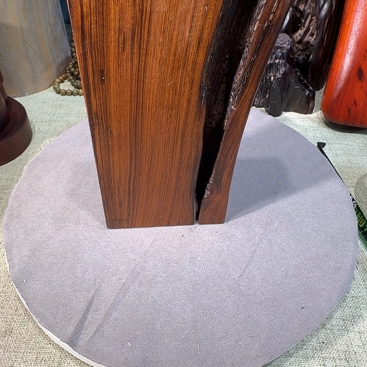 柒***如大果紫檀（缅甸花梨）