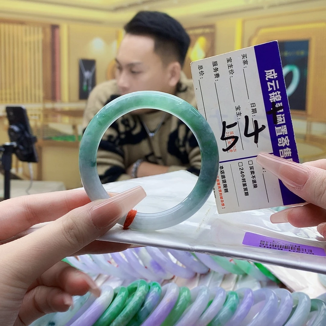 翡翠未镶嵌手镯nn