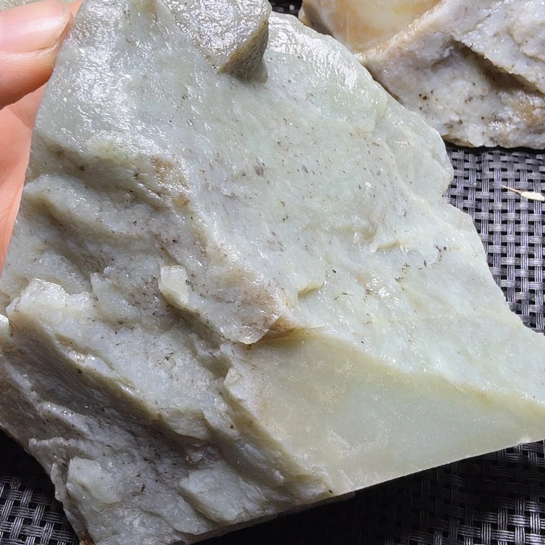 和田玉（糖玉）未镶嵌珠宝半成品