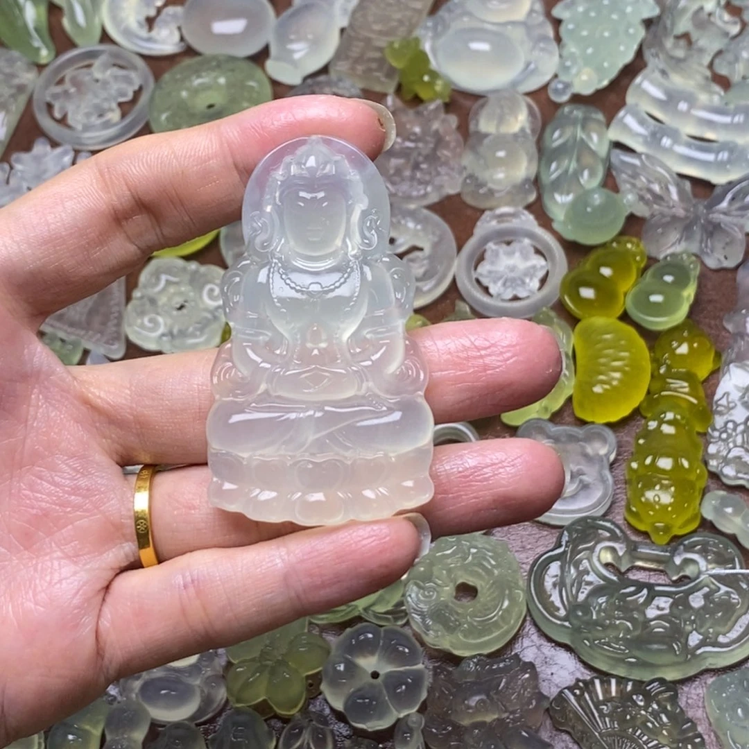 蛇纹石玉合金项链