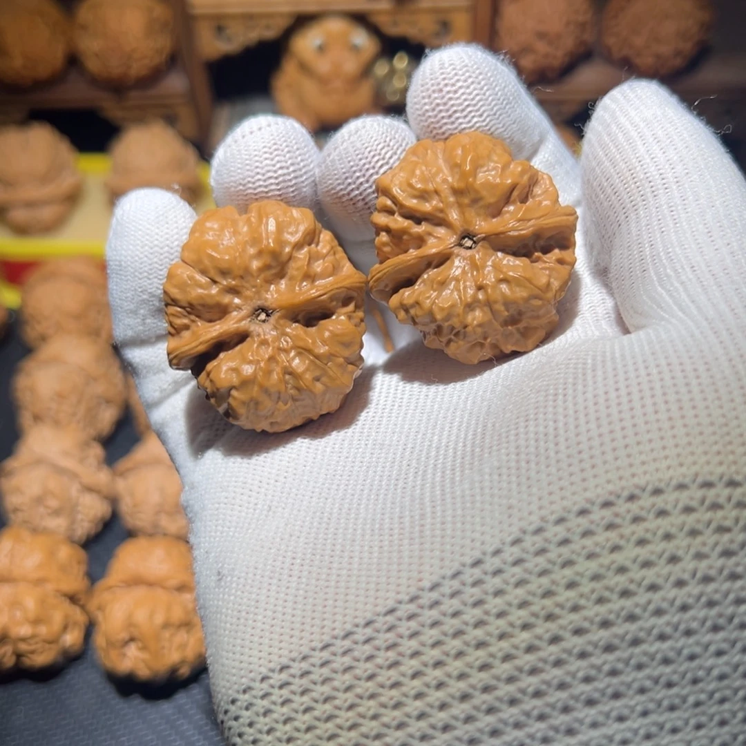 是***吖把件文玩核桃蛤蟆头