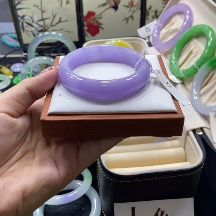 k***.非金属55/55手镯圈口