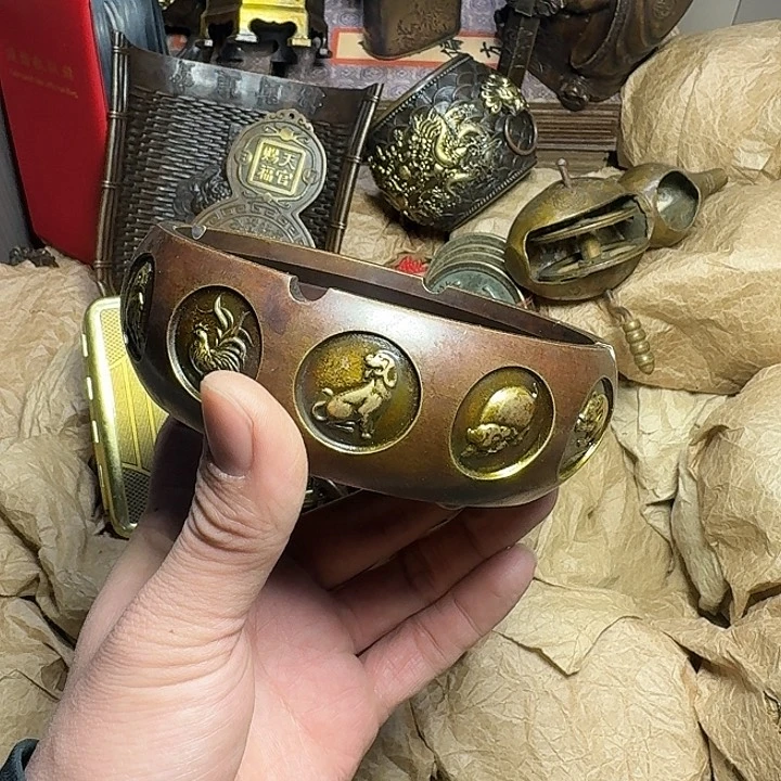 原矿 风魔铜藏收铜摆件