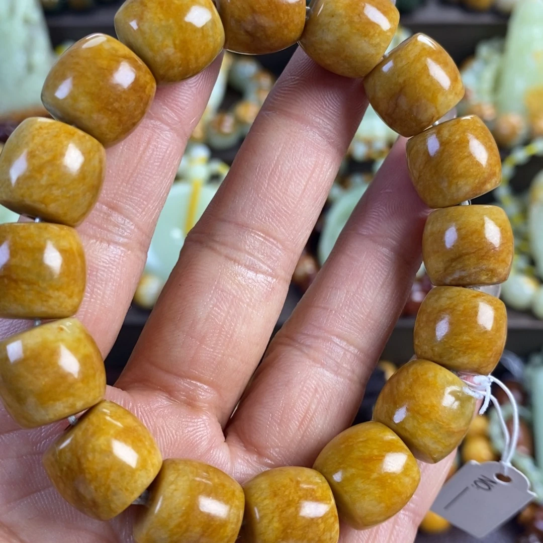 透闪石质玉未镶嵌手串