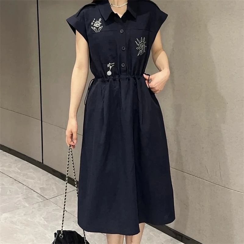 2025夏季时尚潮流刺绣设计款连衣裙显瘦气质收腰